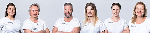 zahnarzt_zuerich_wolfbach_team_mobil.jpg 